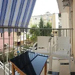 Enri Golem Apartament